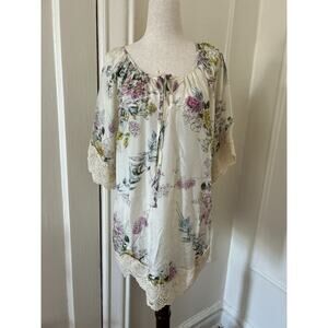 Johnny Was White Floral‎ Silk Tunic Top Lace Trim | S